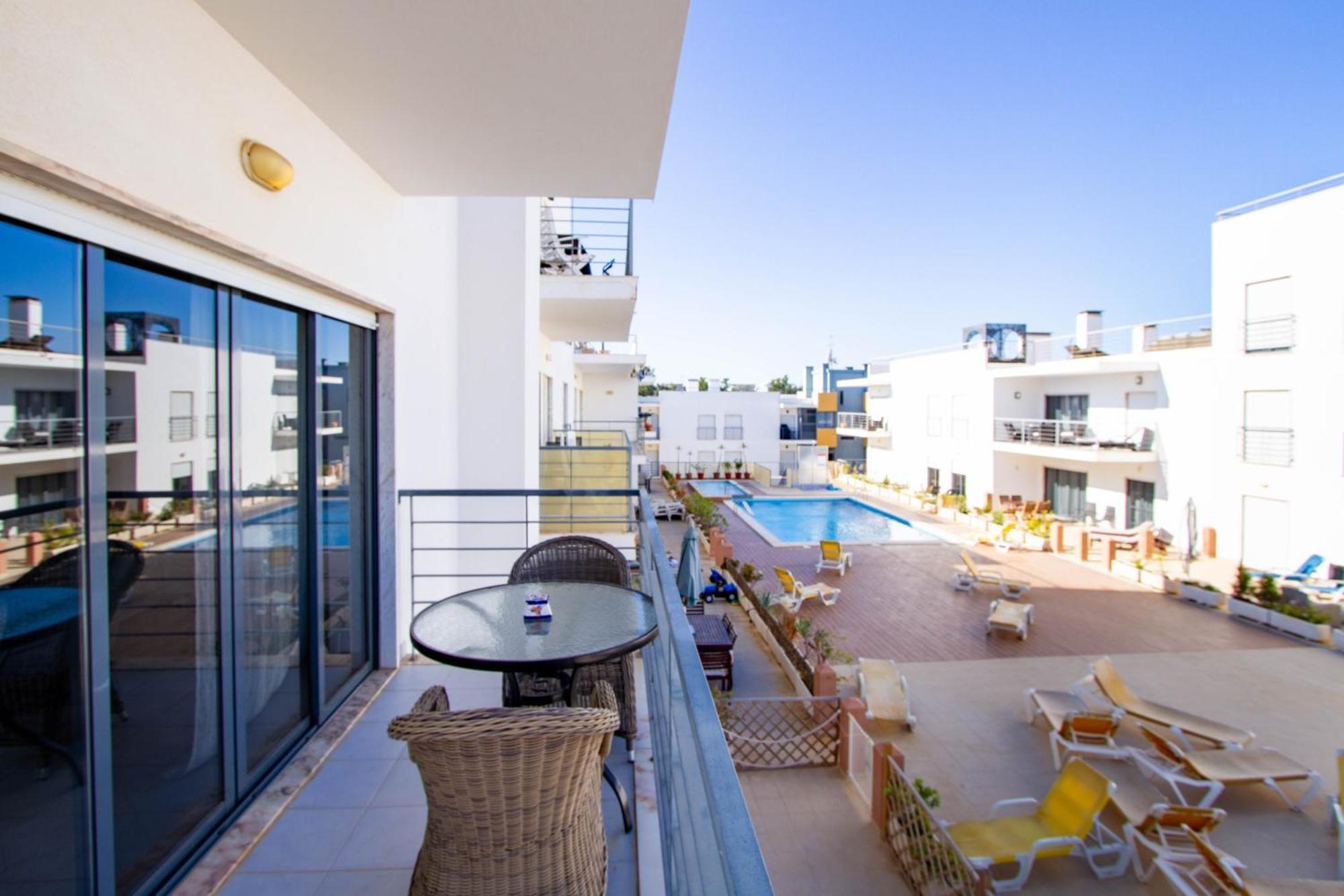 Appartement Casa Happiness, Swimming Pool, Fast Wifi, Parking Lagos